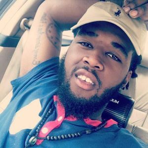 Meet your Posher, Avery